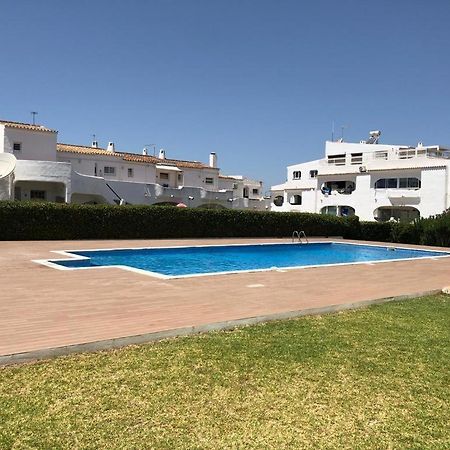 Cozy Apartment Near Oura Beach Albufeira Exterior foto